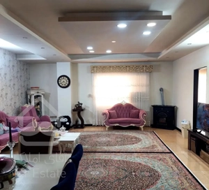 واحد ۹۵ متری با آسانسور