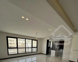 قیطریه/۱۵۰متر۳خواب/جنوبی/۲پارکینگ/۲مستر