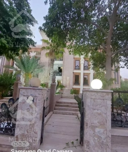 دوخوابه بزرگ صدف دوبلکس (خ طاهری)