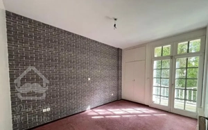 میرداماد/۱۶۰متر/۳خواب/باامکانات/نور نقشه عالی