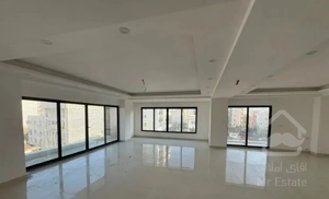 آپارتمان نوساز لاکچری/ شیرینی سرای بابل