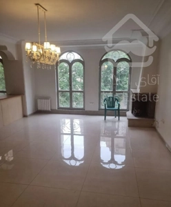 اجاره آپارتمان ۹۵ متری ۲ خوابه در کوچه درختی آبشار