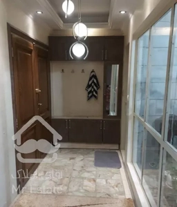 آپارتمان ۲۴۰متری ۴ خواب، ۲۵ساله، رهن کامل،خوش نقش،لوکیشن عالی