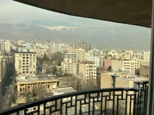 فروش آپارتمان زعفرانیه 130  متر شیک