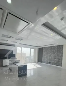 ۱۲۳متر ۲خواب فول ۵ساله ۴طبقه تک واحدی