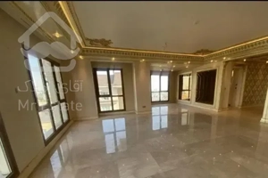 ۱۷۲متر/تک واحدی /لوکس/متریال برند/تاپ لوکشن