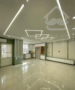 اپارتمان ۲۱۰ متری سه خوابه سالن بزرگ