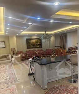 آپارتمان ١٧٠ متر شمال خواجه عبدالله ٢پارکینگ نوساز