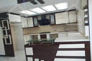 ۱۱۰ متری /دوخوابه همت غرب باقری.