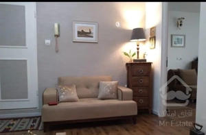 ۴۱متر/طبقه دوم تک واحدی/ساختمان آروم/گذر ۸