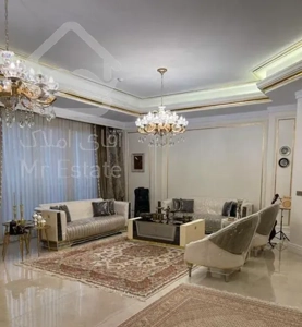 گل سنگ۱۳۲متر۲خ ۲پارکینگ سندی فول پاگردمجزا