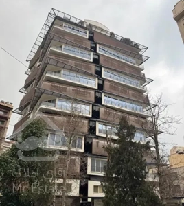 آپارتمان ۲۷۰ متر کامرانیه ویوی مشجر و کوهستان