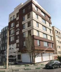 آپارتمان با موقعیت اداری ۱۰۰ متر نوساز