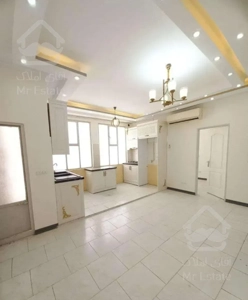 آپارتمان 40متری/طبقه اول پارکینگ سندی/شیک