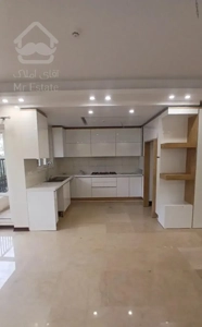 اپارتمان ۱۴۵متر۳خوابه نوسازدرحدکلیدنخورده کوهک