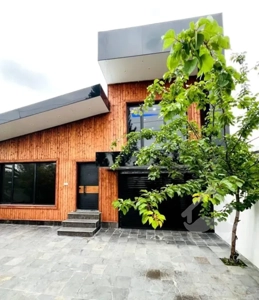 همکف نما مدرن پلاک6جنگل*220متر اقساط10ماه