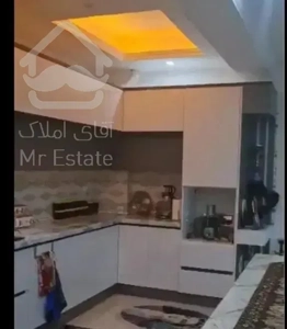 نقلی/عروس دامادی/سند تک برگ/مجتمع