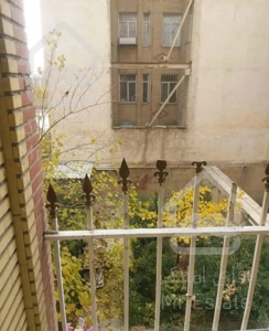 آپارتمان ۶۷ متری ۲ خوابه