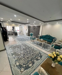 ۱۳۰ متر / ۳ خواب / فول امکانات / جمالزاده