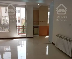 ۷۶متر / فول امکانات / سالن پرده خور رو به آفتاب