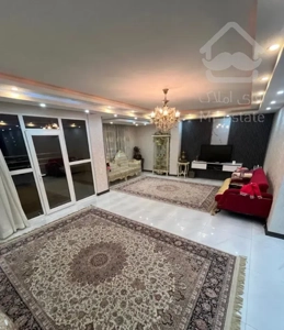 اپارتمان۱۲۰متری دو خواب /تک واحدی/سه طرف نور
