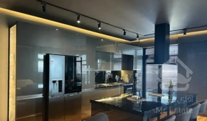 آپارتمان مدرن/ فول مشاعات آبی/دارای حیاط اختصاصی