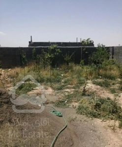 زمین 450 متر با راه داخل بافت روستا