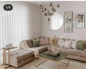 واحد کلید نخورده نقلی و شیک// مختص خانه اولیها