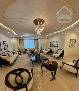 نیاوران/۳۸۰متر/تکواحدی/نئوکلاسیک خاص/مشاعات هتلینگ