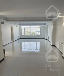 ۱۵۰ متر /۳خواب/کلید نخورده /زیر منطقه