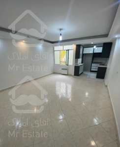 ۶۵متربا پارکینگ/رو به آفتاب/طبقه ۱ (هجرت)