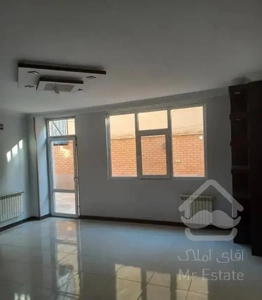 80متر2خواب همکف حیاط‌اختصاصی کد8