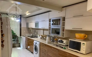 نیاوران جماران ۱۱۵ متر/نورگیر مستقیم/خوش نقشه