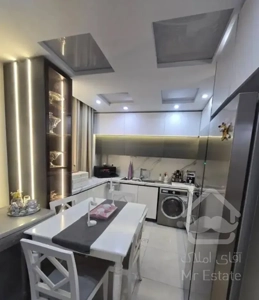 ۷۷متر واحد نوساز مناسب