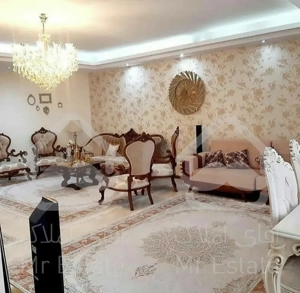 پونک  ۸۸متر  ۴ساله  رو به آفتاب