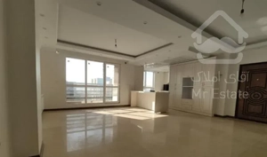 ۱۳۰ متری در شاهین( پنجره قدی )