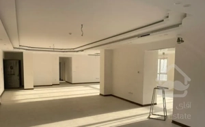 ۱۳۱ متر‌ دو‌خوابه/مرواریدشهر/طبقه اخر