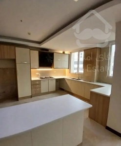 اپارتمان 105متری خوش نقشه اجودانیه سپند