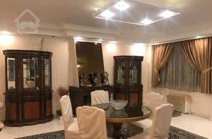 آپارتمان ۳ خواب ۱۴۰ متری