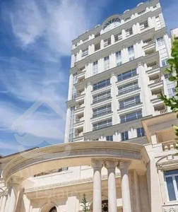 فروش واحد ۱۸۰ متری صمدو نوساز /لابی / روف گاردن