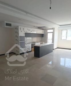 114 متر طبقه 5 روبه آفتاب کلید نخورده