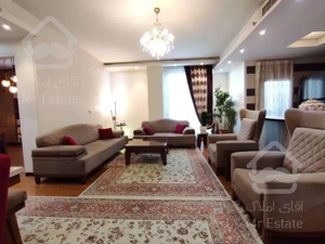 ۹۶ متر // ۲خواب // فول امکانات