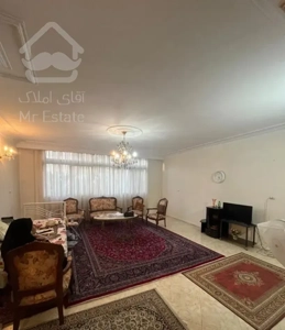 آپارتمان ۱۱۰ متری / ۲ خواب / طبقه اول
