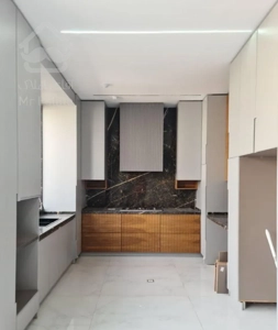 ۱۲۰ متر همکف با ۱۱۰متر حیاط/صفر/ اقبال/ محمد نوایی