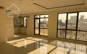 ۱۷۵متر    صفر لوکس  تکواحدی    (باهنر)