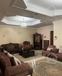 آپارتمان ۷۰ متر فول بازسازی**چهارباغ شرقی**