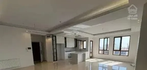 ۱۱۰متر/نما تراورتن/خوش نقشه/فول/ویو ابدی ۱۰واحدی