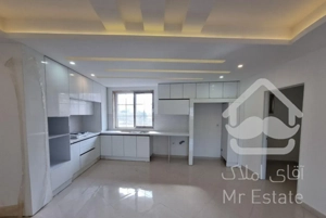 فروش تک واحدی ۱۲۴متری نوساز خیابان مطهری مرکز شهر