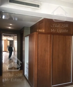 ۱۴۰ متر  طبقه اخر فرمانیه