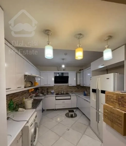 ۱۰۶متر فول نزدیک مترو/مستغلاتی/ غرق نور